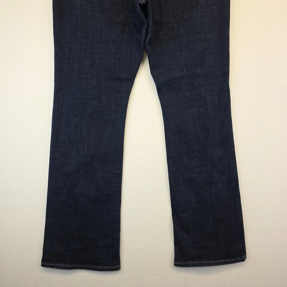 Levis Jeans Women 10M Blue Classic Bootcut Mid Rise Dark Wash Cowboy Western USA